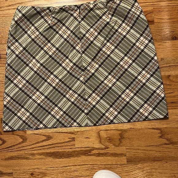 Old Navy Skirt‼️ - Picture 2 of 4